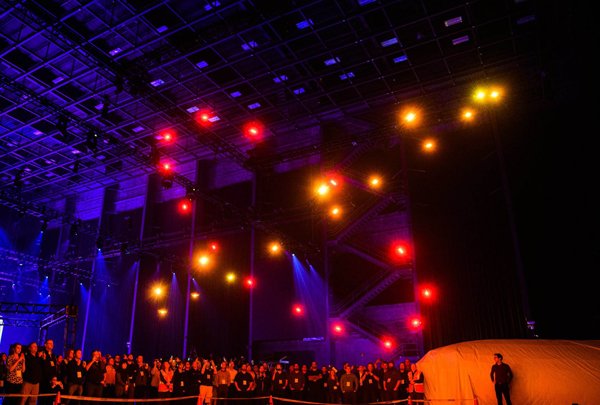 Luxury Automotive Reveal - 350 Indoor Drone Swarm Performance at DIFC Dubai